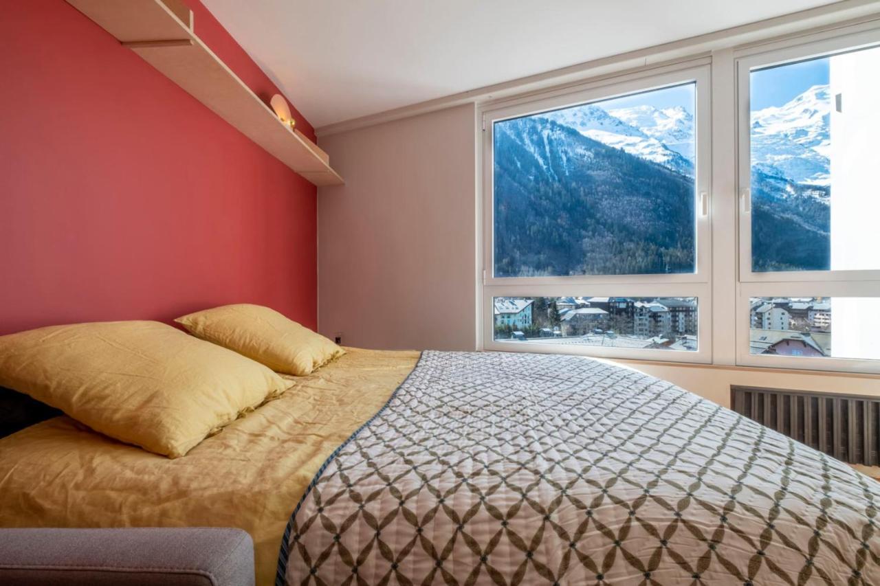 Modern Studio With Mont Blanc View And Pool Σαμονί Εξωτερικό φωτογραφία